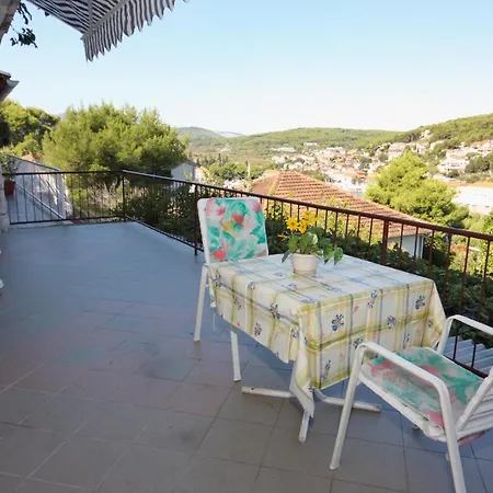 アパート With A Parking Space Jelsa, Hvar - 5728 *