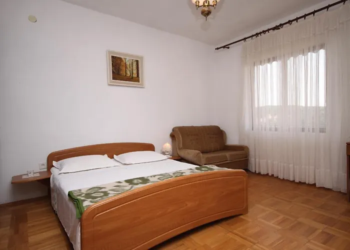 With A Parking Space Jelsa, Hvar - 5728 Apartman Jelsa (Hvar)