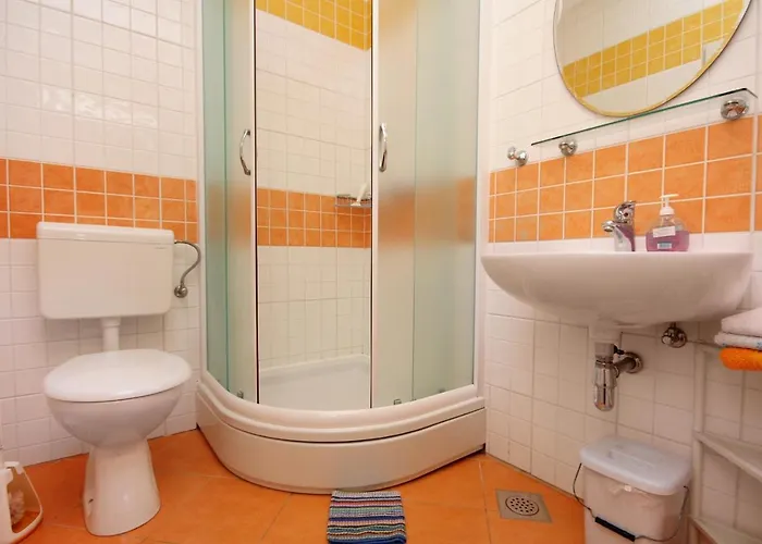 Apartman With A Parking Space Jelsa, Hvar - 5728 Jelsa (Hvar)