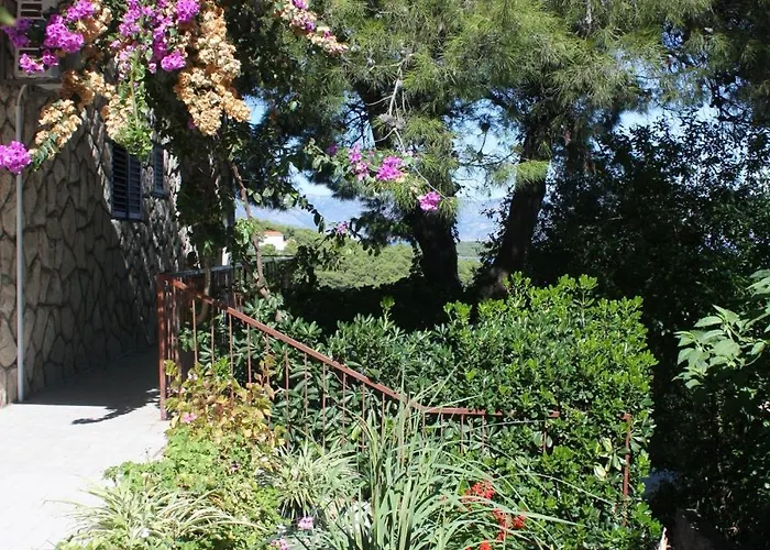 With A Parking Space Jelsa, Hvar - 5728 Apartman